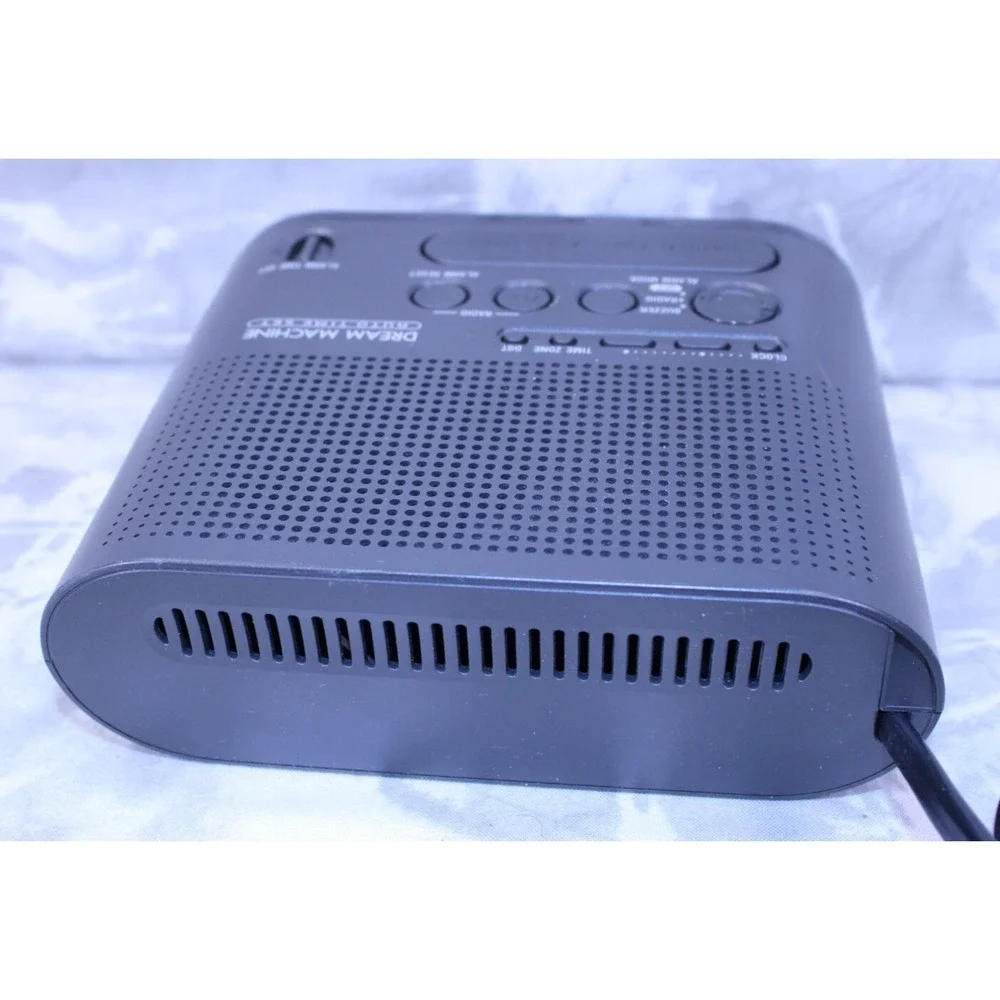 Sony ICF-C218 Dream Machine AM/FM Clock Radio Auto Time Set Daylight Saving